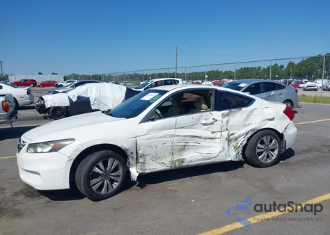 2011 Honda Accord 2.4 Lx-S z USA, uszkodzony, nr VIN 1HGCS1B34BA012851